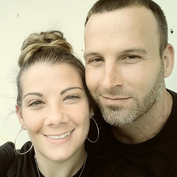 Meet your Posher, Laura - Picture 1 of 1